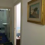 La Racia 3*